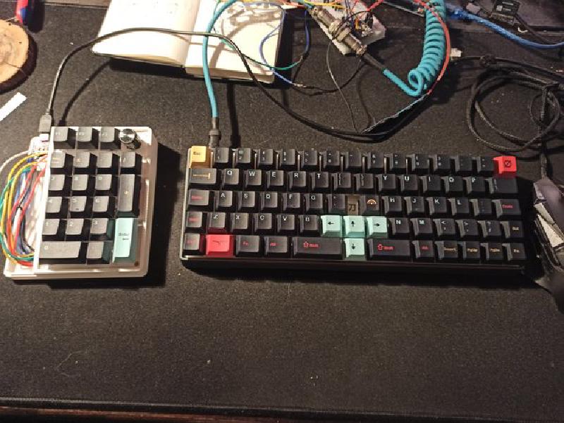 Featured image of post QMK powered hand-wired numpad/macro keyboard on Linux